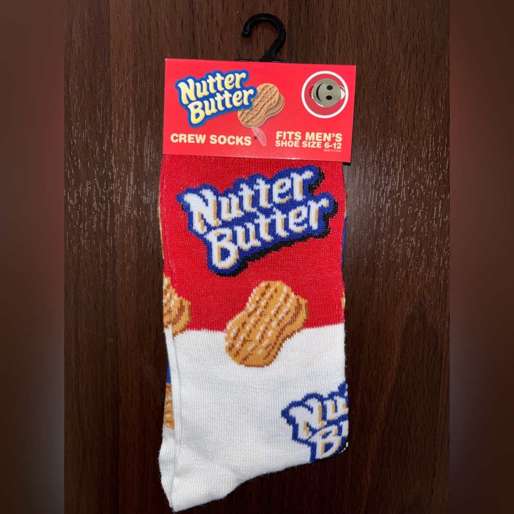 NUTTER BUTTER NOVELTY CREW SOCKS NWT MEN’S SHOE SIZE 6-12